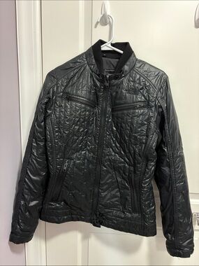 The North Face Women's Black Quilted Puffer Jacket
